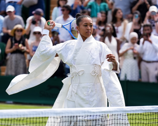 Naomi Osaka przynosi modę na korty
